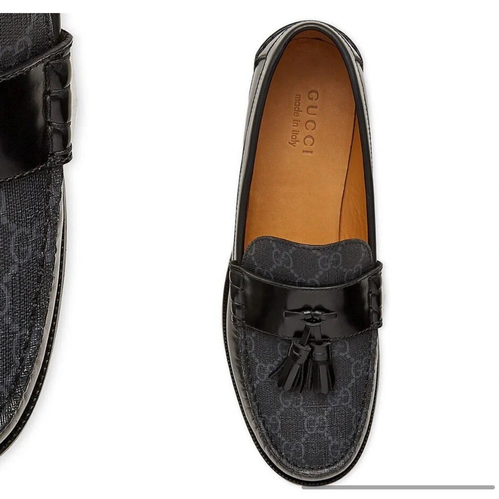 Gucci Logo Leather Loafers